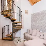 Beautiful In Karbuni Holiday home