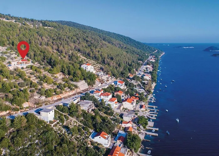 Beautiful In Karbuni Brnistrova